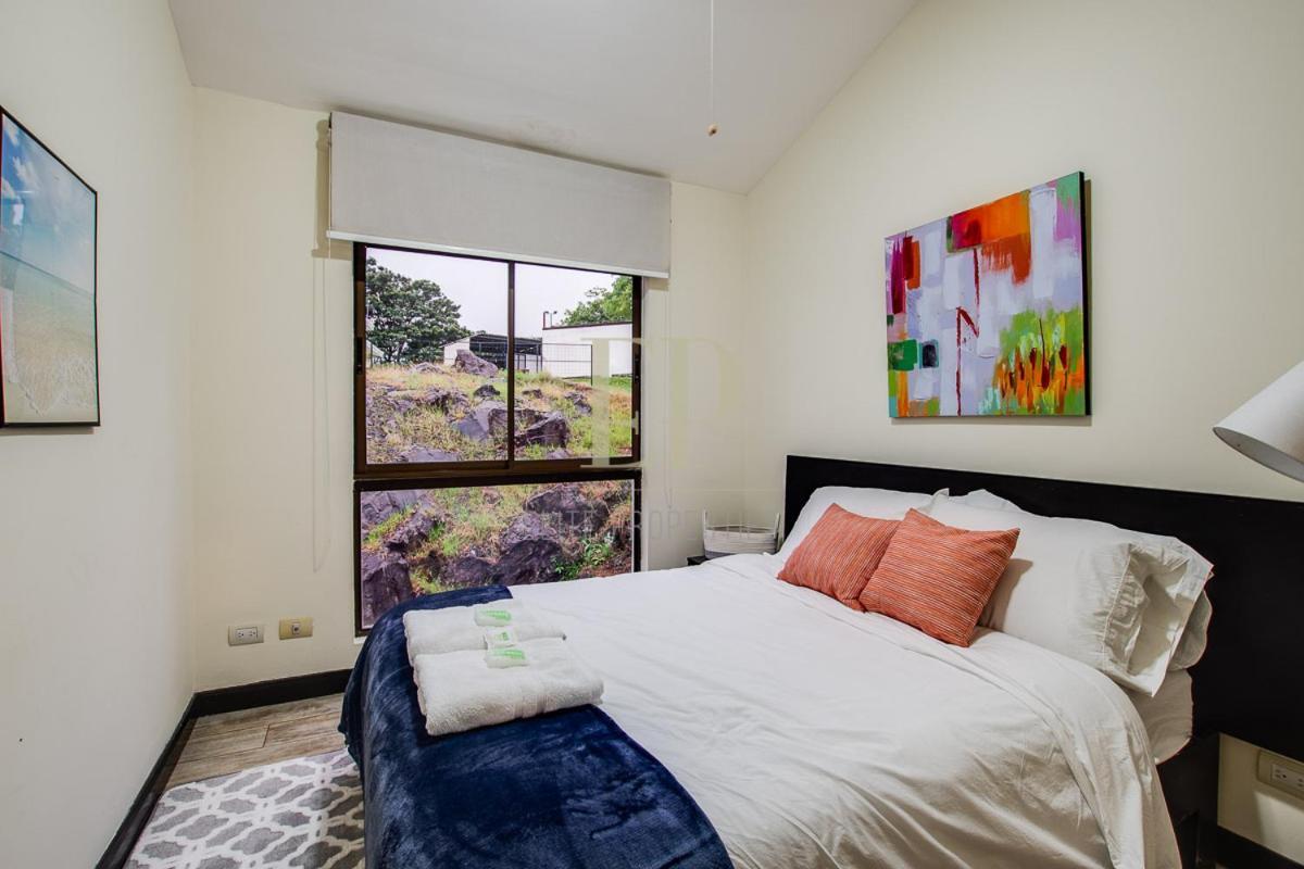 Cr Mariposa Rentals Comfortable Penthouse, Ac, Pool, Gym, Tennis サンタ・アナ エクステリア 写真