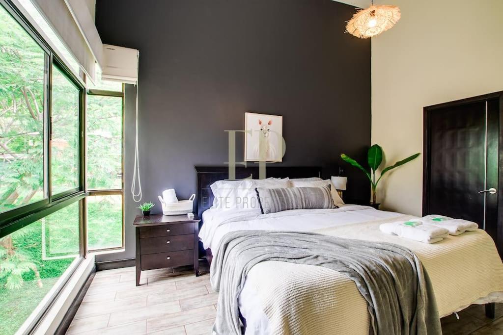Cr Mariposa Rentals Comfortable Penthouse, Ac, Pool, Gym, Tennis サンタ・アナ エクステリア 写真