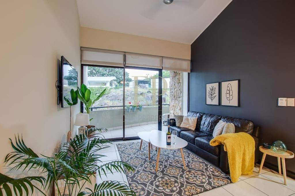 Cr Mariposa Rentals Comfortable Penthouse, Ac, Pool, Gym, Tennis サンタ・アナ エクステリア 写真